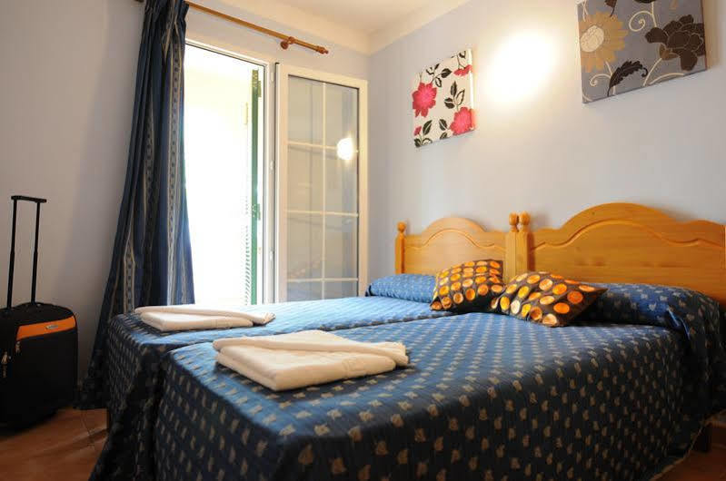Maribel Villas Cala Blanca  Exterior photo